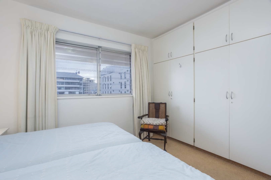 2 Bedroom Property for Sale in Sea Point Western Cape